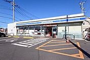 ローソン 飯能川寺店 513m