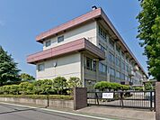 川越市立川越第一中学校 747m