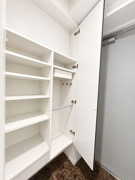 シューズコローク