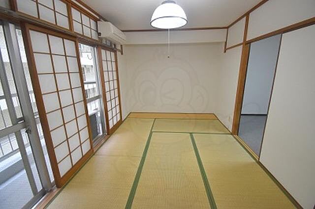 寝室