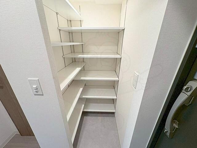 収納