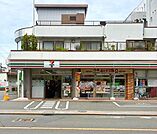 セブンイレブン府中八幡町 180m
