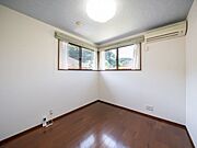 2階洋室約5.25帖