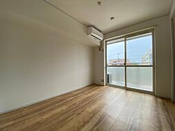 コートベルデュールB棟 1階3DKのリビング/ダイニング