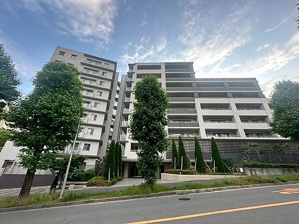 プレミスト千里佐竹台