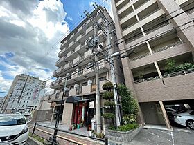 アール江坂  ｜ 大阪府吹田市垂水町３丁目（賃貸マンション1K・7階・19.80㎡） その1