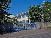 入間市立藤沢中学校 2225m