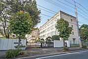 狭山市立柏原中学校 740m