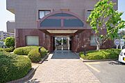 【　マンション外観　】