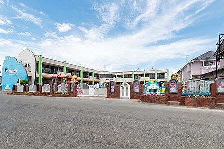 いるま幼稚園 徒歩26分。 2020m
