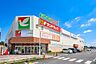 その他：【　周辺環境　】ヨークマート入間店、サンドラッグ下藤沢店など（現地から徒歩2分）