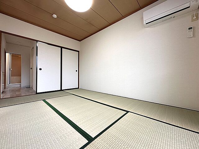 寝室