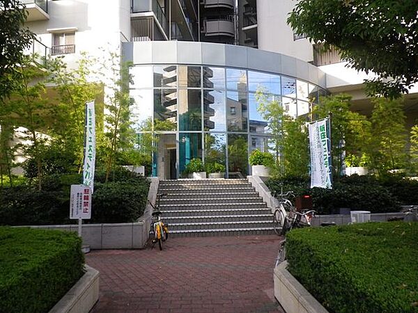 エントランスを拡大表示