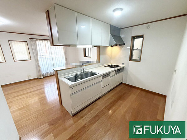 キッチンを拡大表示