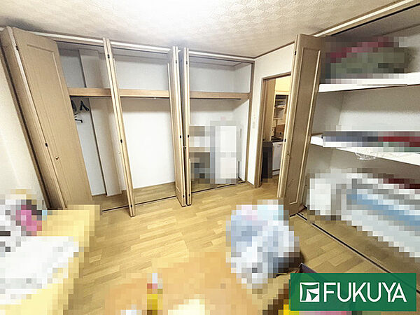 寝室