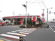 飲食店「ガストまで270m」
