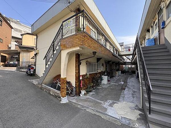 香里園森岡マンション ｜大阪府寝屋川市香里北之町(賃貸アパート2K・2階・25.00㎡)の写真 その1