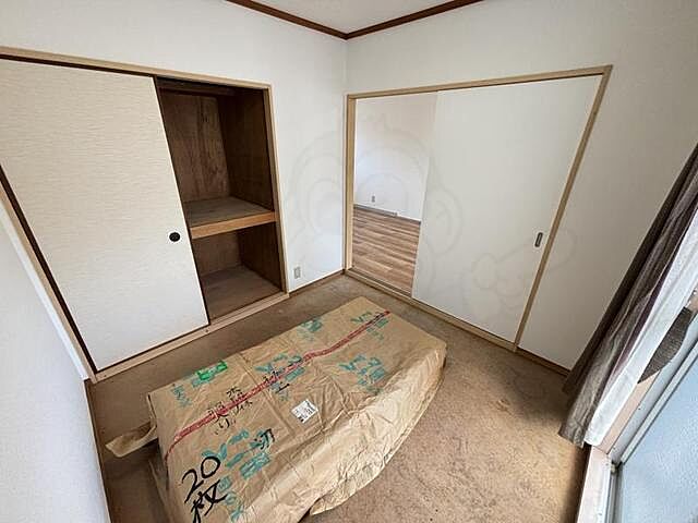 寝室