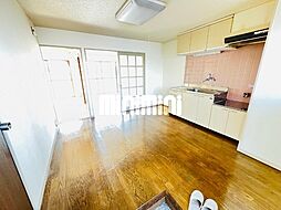 京急本線 雑色駅 徒歩5分の賃貸マンション 3階2DKのリビング/ダイニング