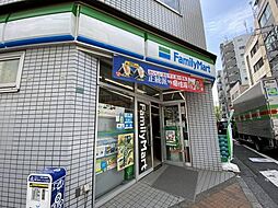 【コンビニエンスストア】ファミリーマート 立教通り店まで106ｍ