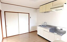 東急田園都市線 高津駅 徒歩15分の賃貸マンション 2階1DKのリビング/ダイニング