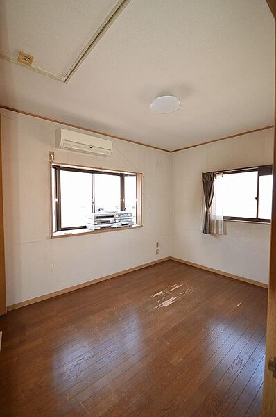 洋室を拡大表示