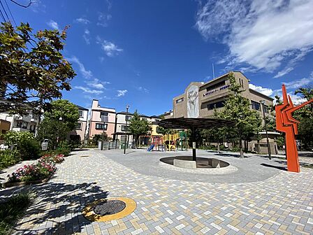 砂町図書館・・・徒歩5分