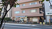 寿康会病院・・・徒歩３分