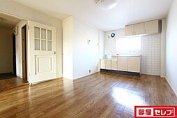 レジデンス光琳 3階2DKのリビング/ダイニング