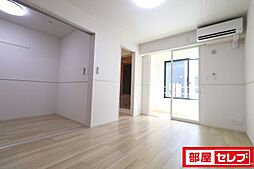 ローズガーデンA 1階1LDKのリビング/ダイニング