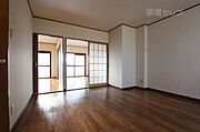※写真は別のお部屋のものです。