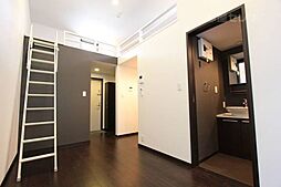 Milestone 2階1Kのリビング/ダイニング