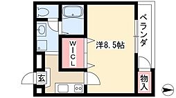 スタジオーネ 1階