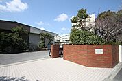 名古屋市立八王子中学校 891m