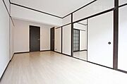 写真は別のお部屋です。