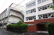 私立名古屋文理短期大学 540m