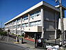 周辺：横須賀市立富士見小学校202m