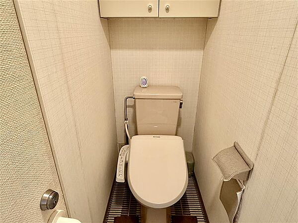 トイレを拡大表示