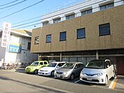 病院「浦安中央病院まで940m」