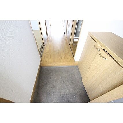 カレント江見_内装_2