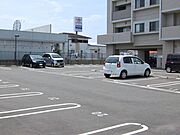 駐車場は平置きです。