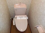 ウォシュレット付きです
