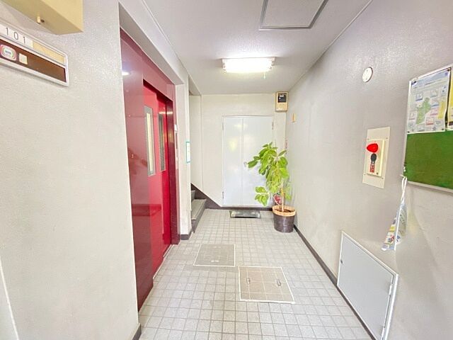 エントランス