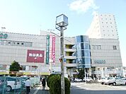 ひばりが丘パルコ 徒歩6分。デパート 470m