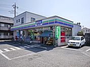 スリーエフ東所沢和田店 693m