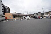 セブンイレブン西東京西原1丁目店 徒歩9分。コンビニ 680m