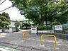 周辺：所沢市立北秋津小学校 238m
