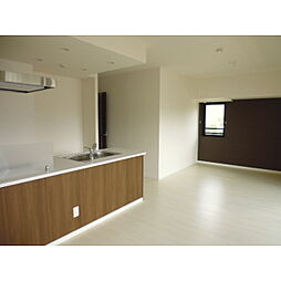 プレミア金沢中央通 0313 3階3LDKの室内