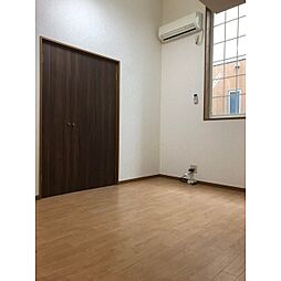 信開セルーラフェニックス 103 1階1Kのリビング/ダイニング