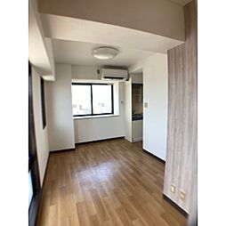 信開ウエラコート花月 607 6階1Kのリビング/ダイニング